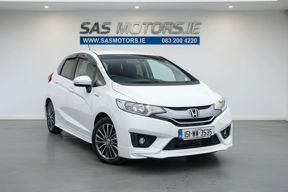 Honda Fit 2015 Hybrid Auto FREE DELIVERY NATIONWID - Image 1