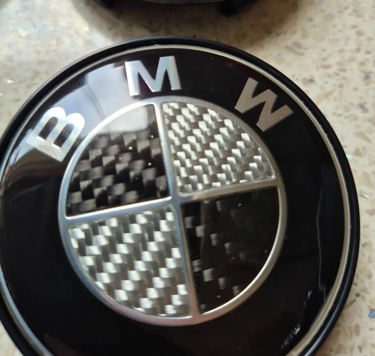 BMW Carbon Fibre Centre Caps (BLACK) FREE POST - Image 3