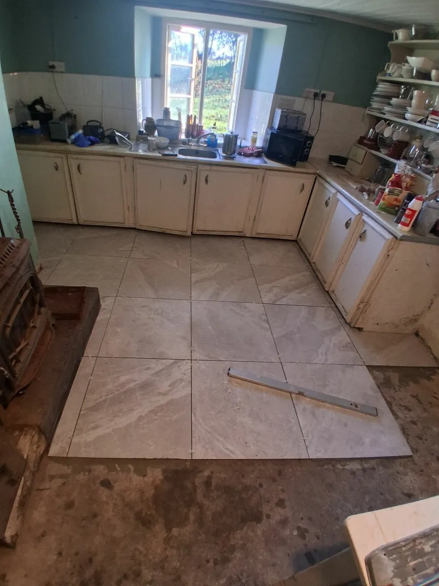 Floor & wall tiling - Image 2