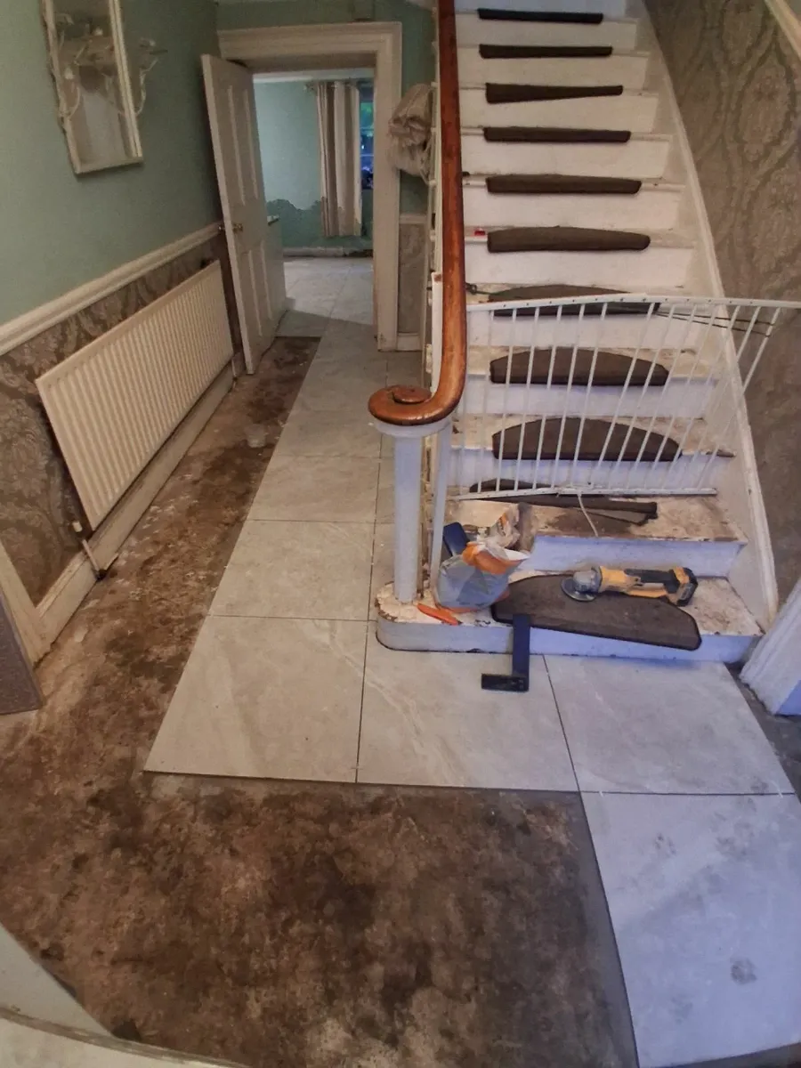 Floor & wall tiling - Image 4