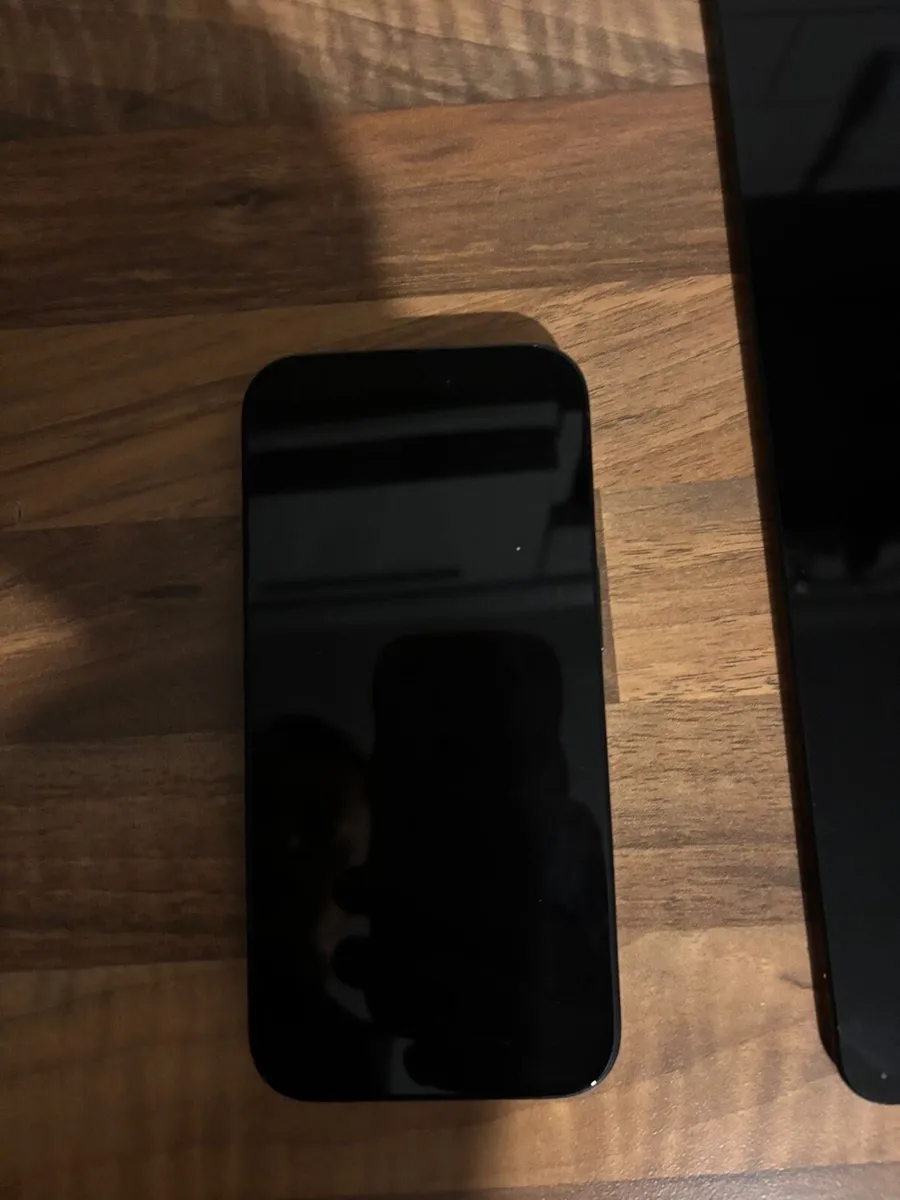 iPhone 16 126gb - Image 2