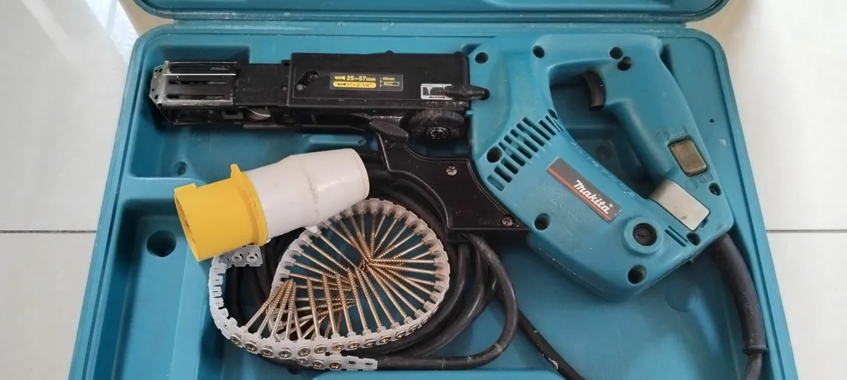 Makita 6834 Autofeed 110v - Image 1