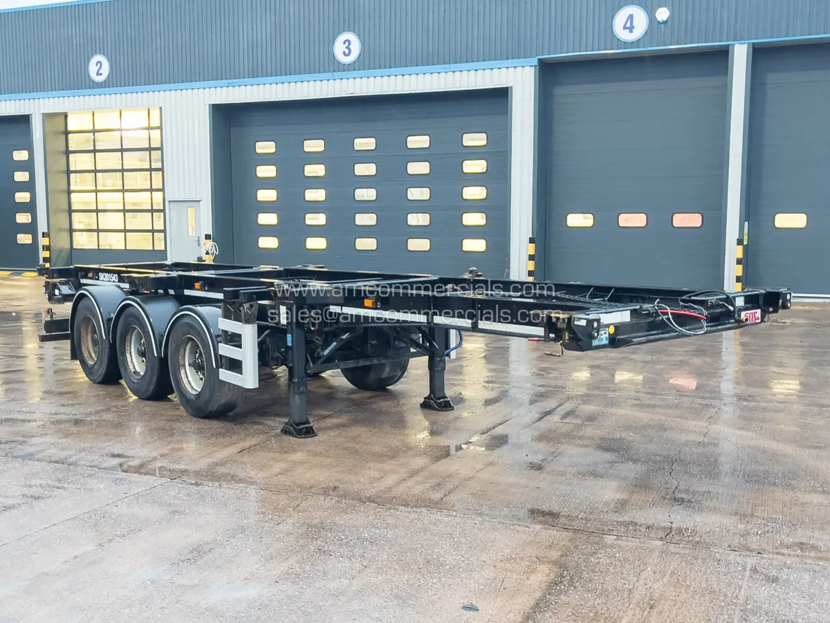 2015 SDC SLIDING SKETETAL TRAILER- C389997 - Image 1