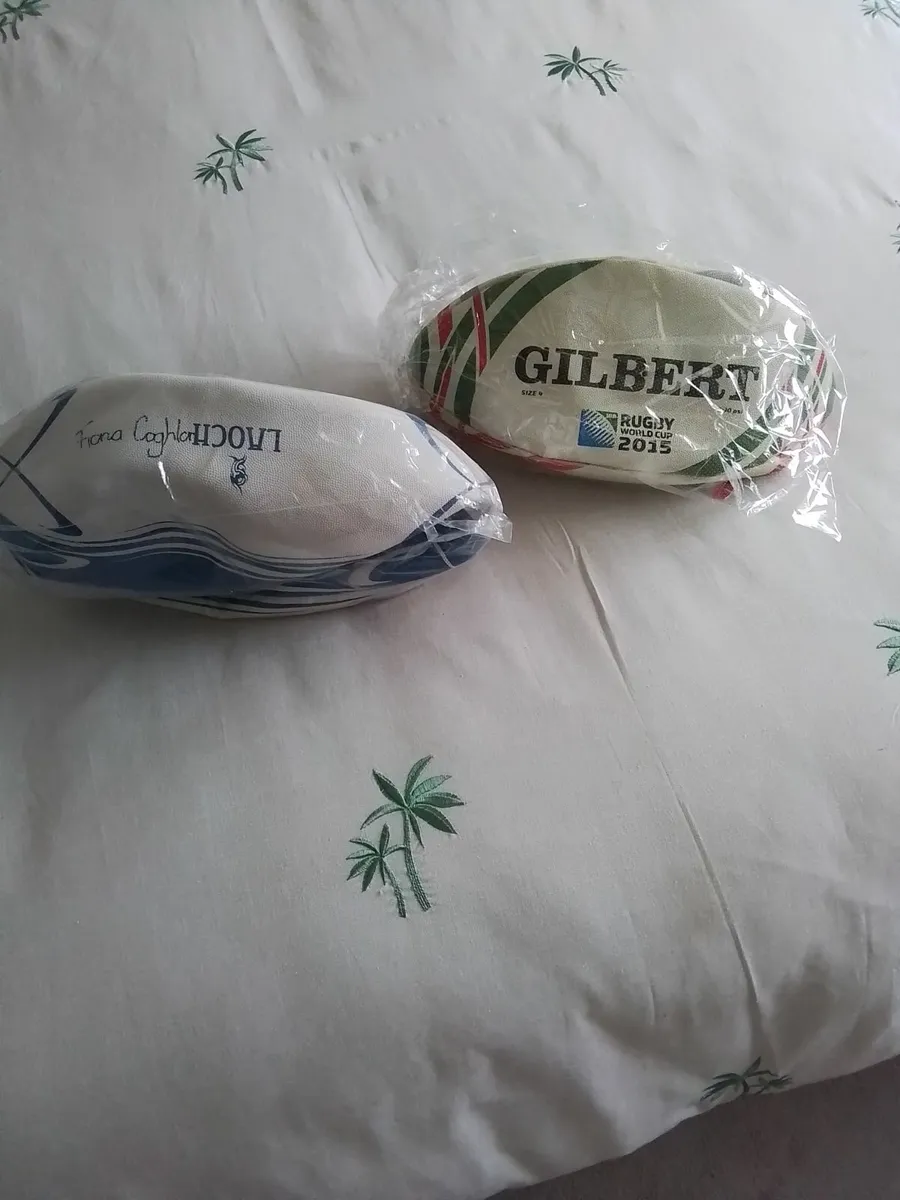 Rugby collectibles - Image 1