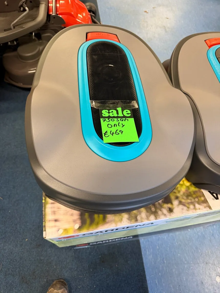 New Gardena Sileno 750sqm robotic lawnmower