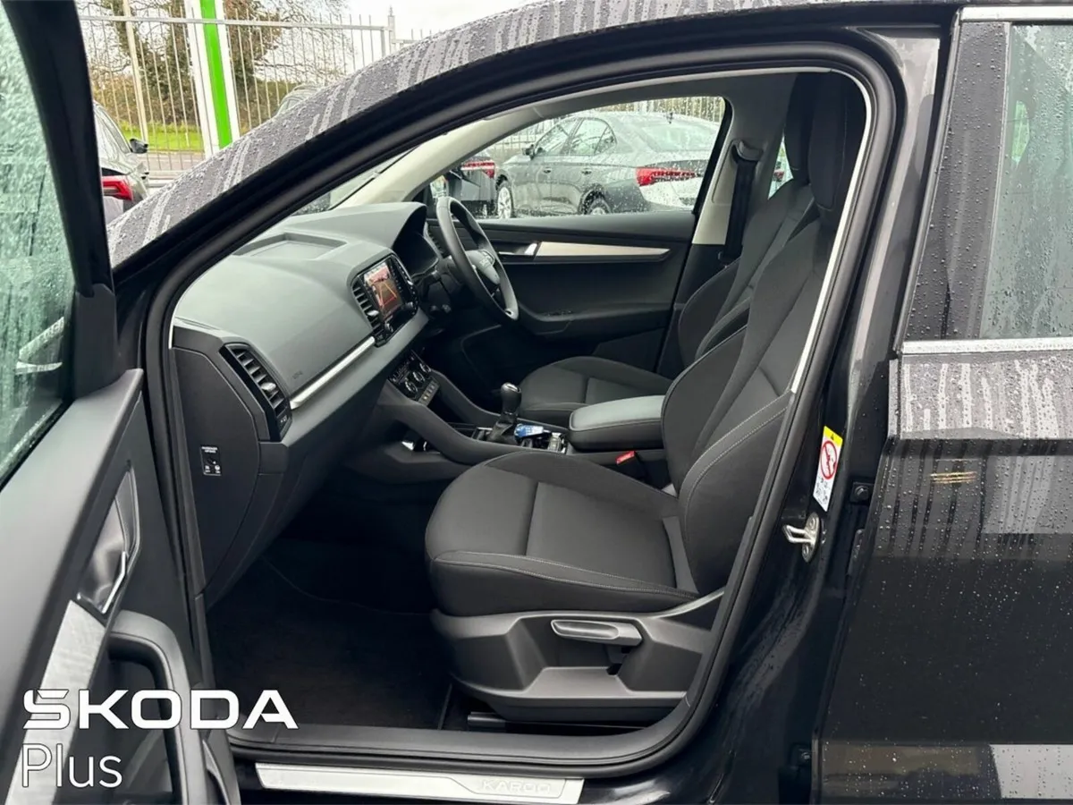 Skoda Karoq SELECTION 2.0TDI 115HP - Image 3