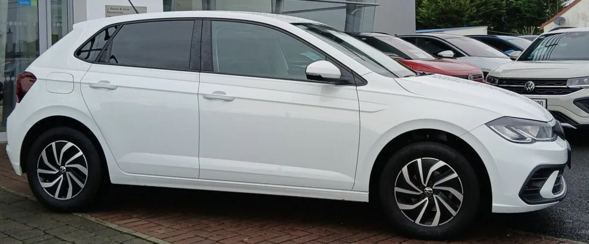Volkswagen Polo EDITION 75 1.0TSI 95HP **AUTOMATIC - Image 2