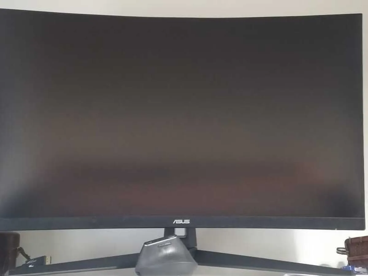 Asus Tuf Gaming (32", 165hz, Wqhd) Monitor - Image 2