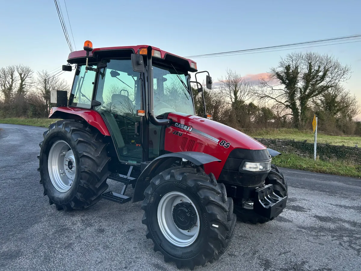 2011 Case JXU85 - Image 1