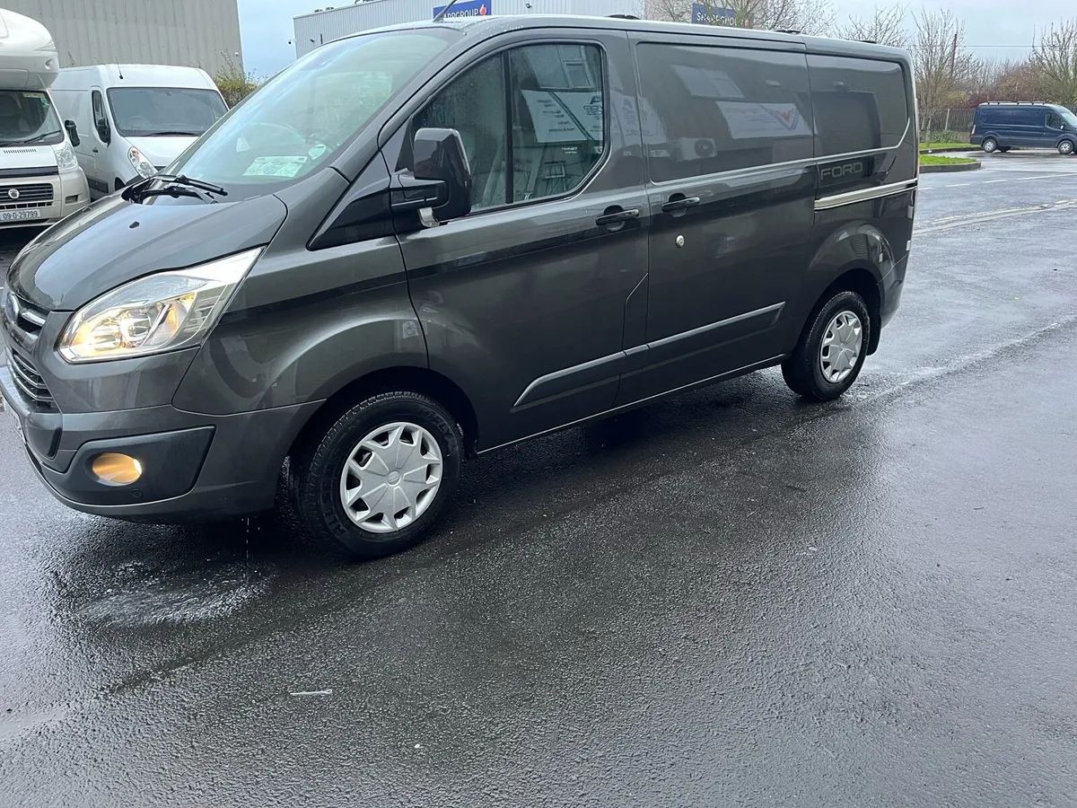 Ford transit custom - Image 1