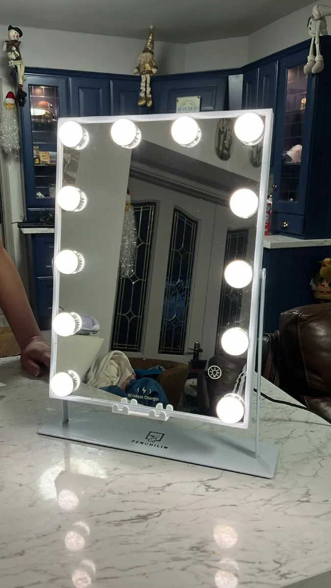 Fenchilin vanity mirror - Image 2