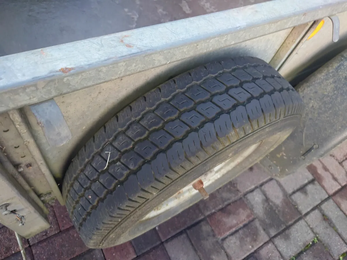 Trailer 8ft x 4ft Ivor Williams twin axle - Image 4