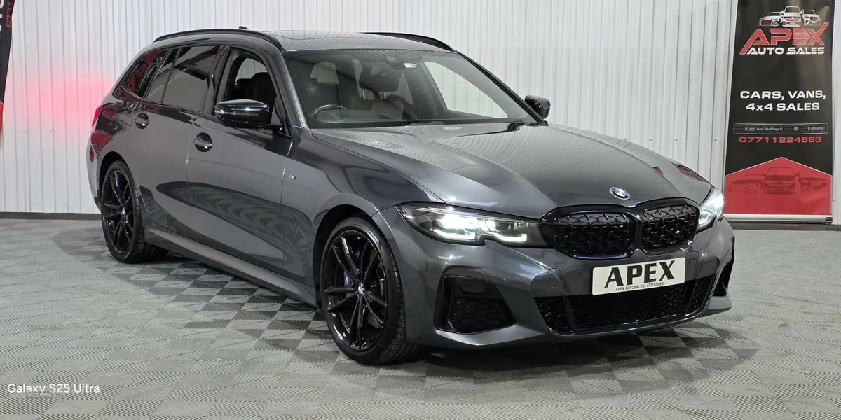 BMW 3-Series DIESEL TOURING - Image 1