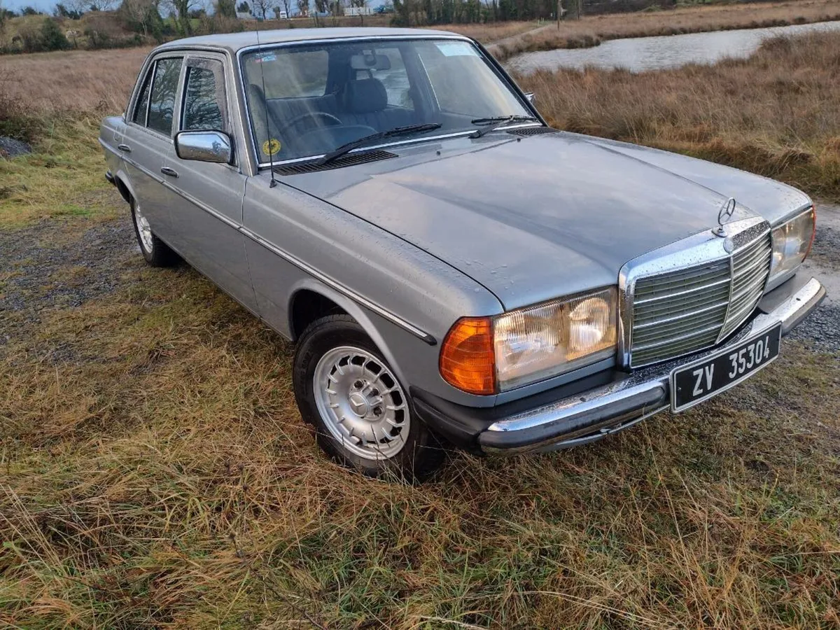 Mercedes Benz 300D W123 1983. - Image 1