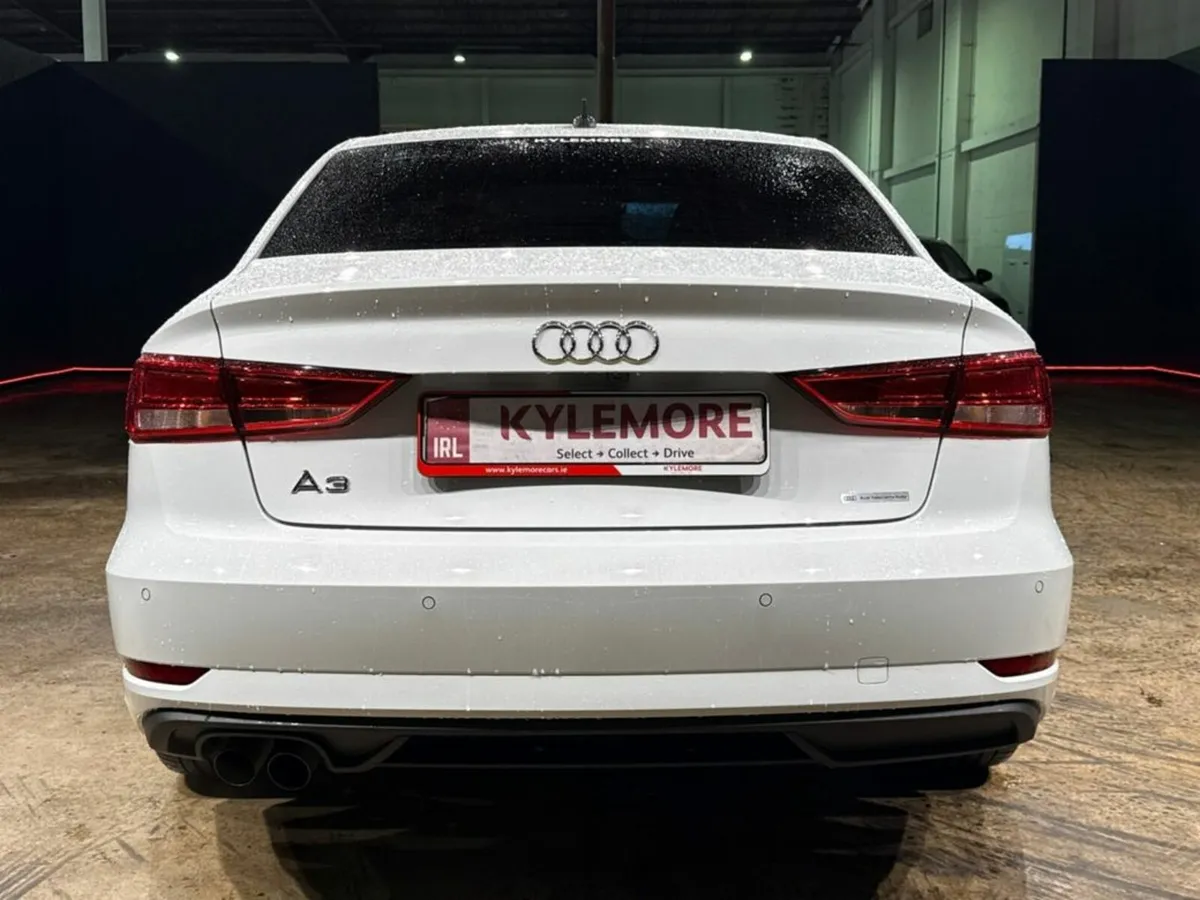 Audi A3 LOW MILEAGE - 1.4L TFSI AUTOMATIC - REVERS - Image 4