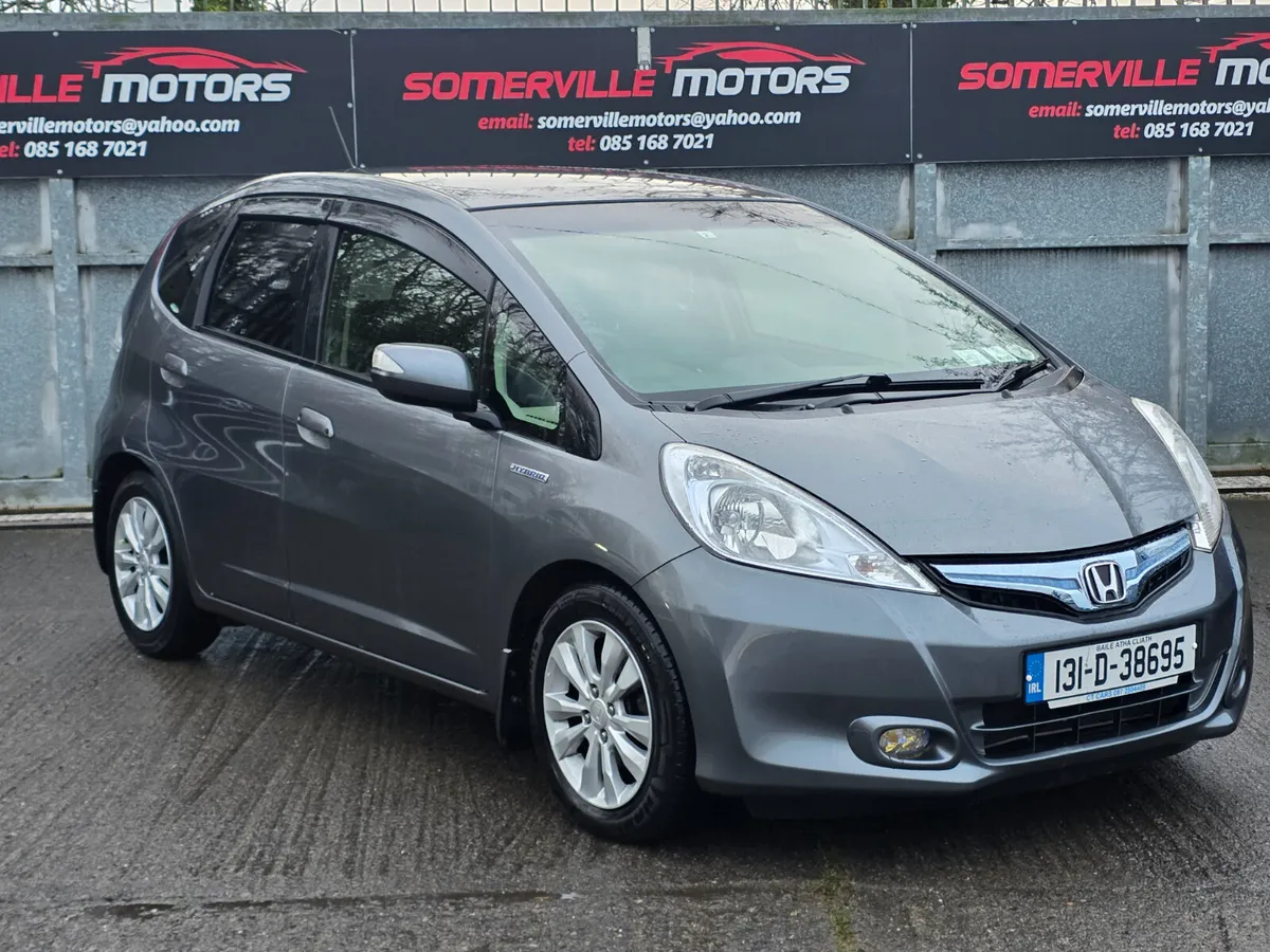 HONDA FIT/JAZZ “AUTOMATIC” PETROL HYBRID 2013 - Image 1