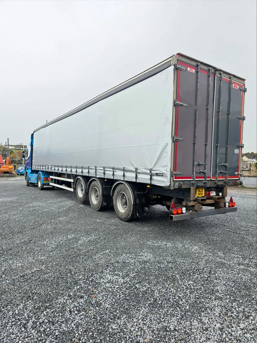 2016 SDC CURTAINSIDER - Image 2