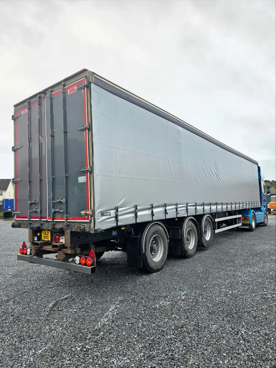 2016 SDC CURTAINSIDER - Image 4
