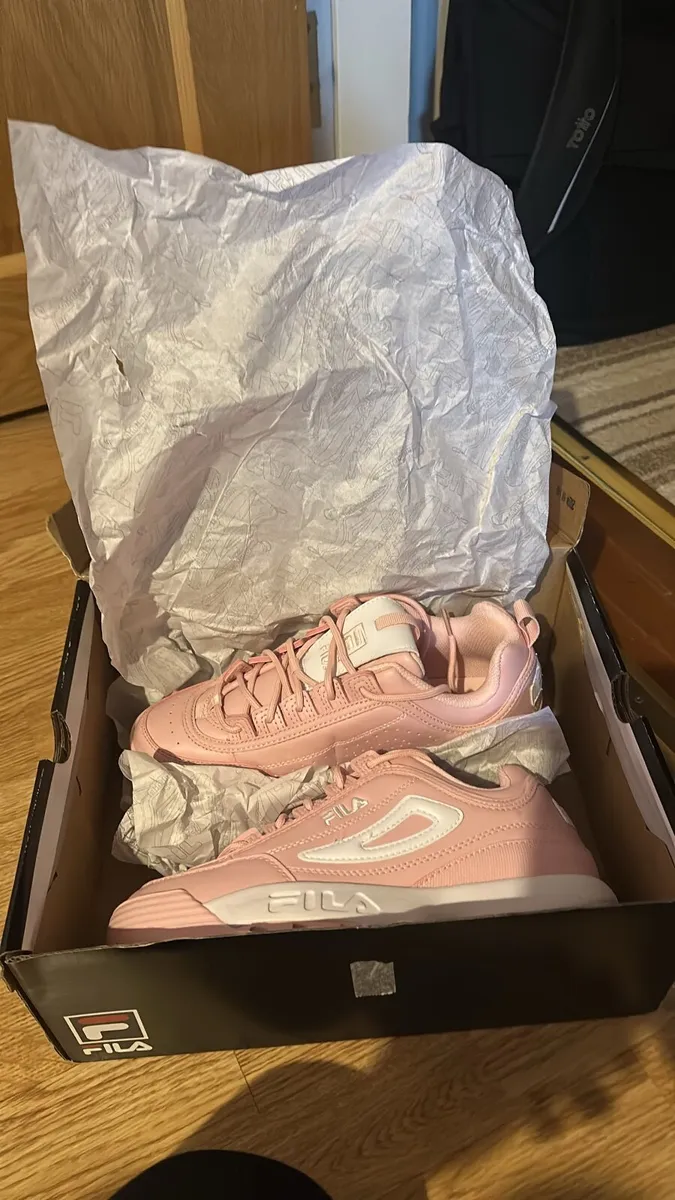 Fila Trainers - Image 1