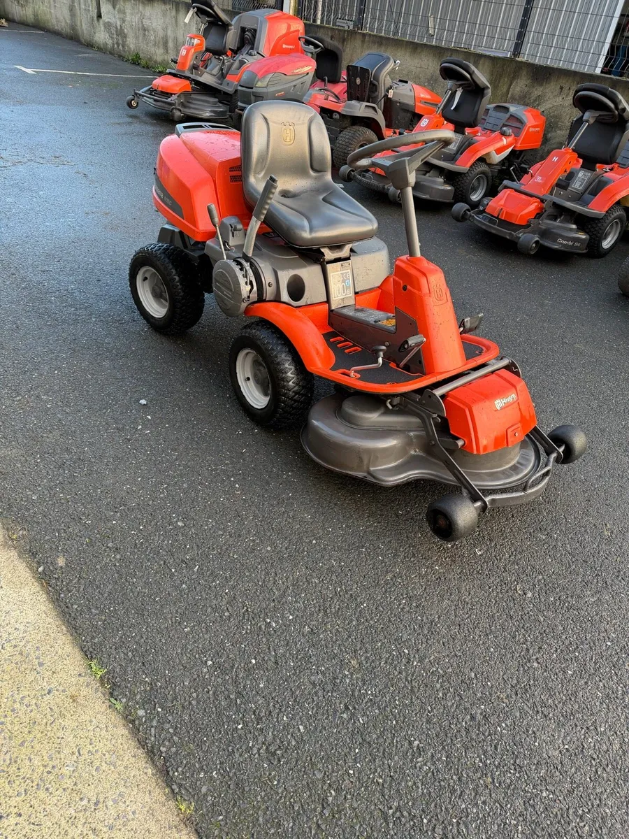 Husqvarna R16C front deck rider lawnmower - Image 1