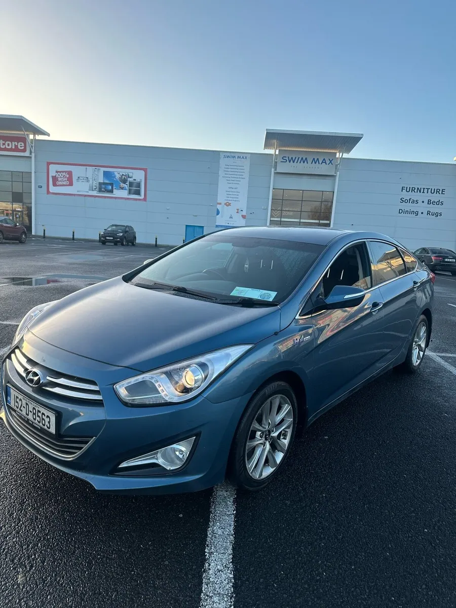 Hyundai i40 Executive - Image 1