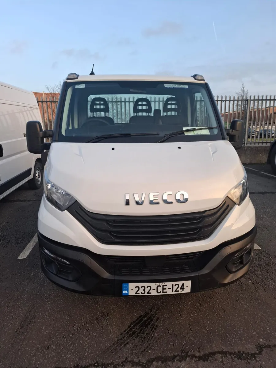 Iveco Daily 3.5ton chassis and cab 3lt 160hp - Image 2