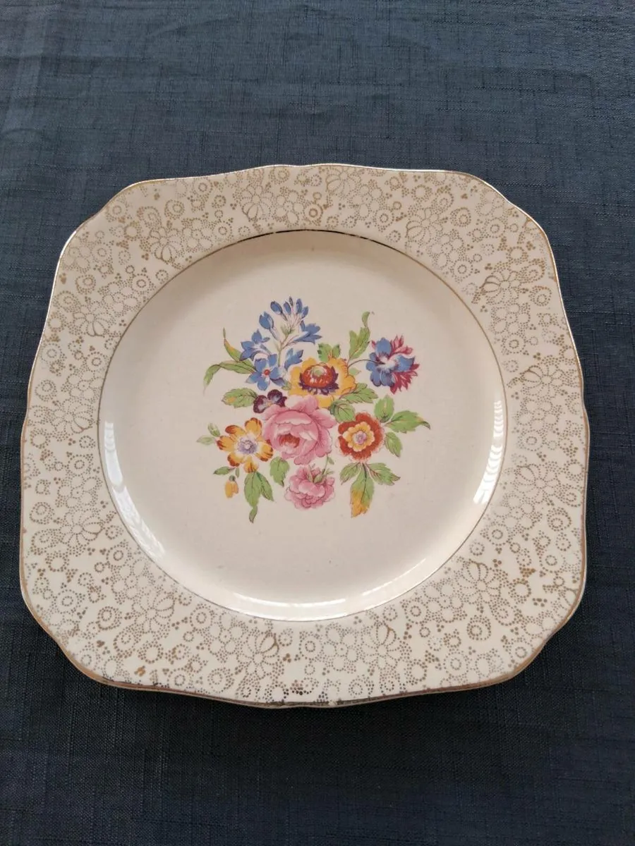 Old English Sampler Plate - Image 1