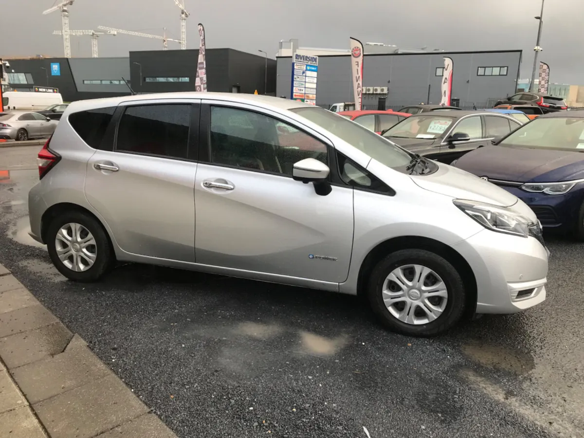 2019 NISSAN NOTE SILVER AUTOMATIC - Image 1