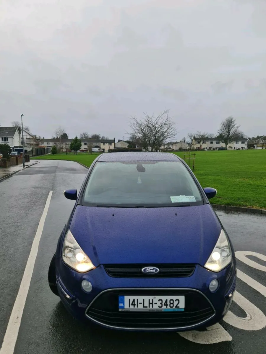 Ford S-MAX MPV DIESEL AUTOMATIC - Image 2