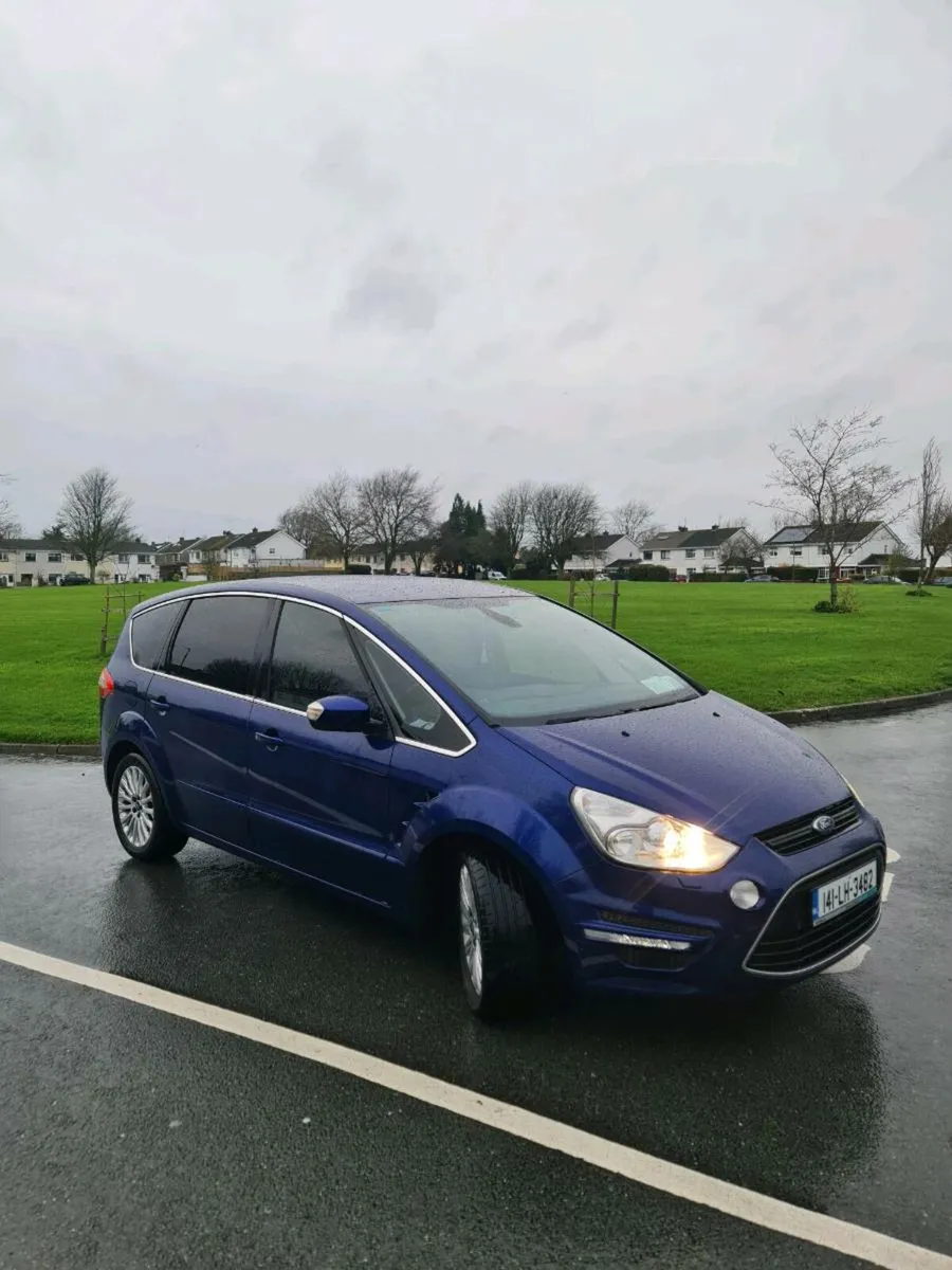 Ford S-MAX MPV DIESEL AUTOMATIC - Image 3