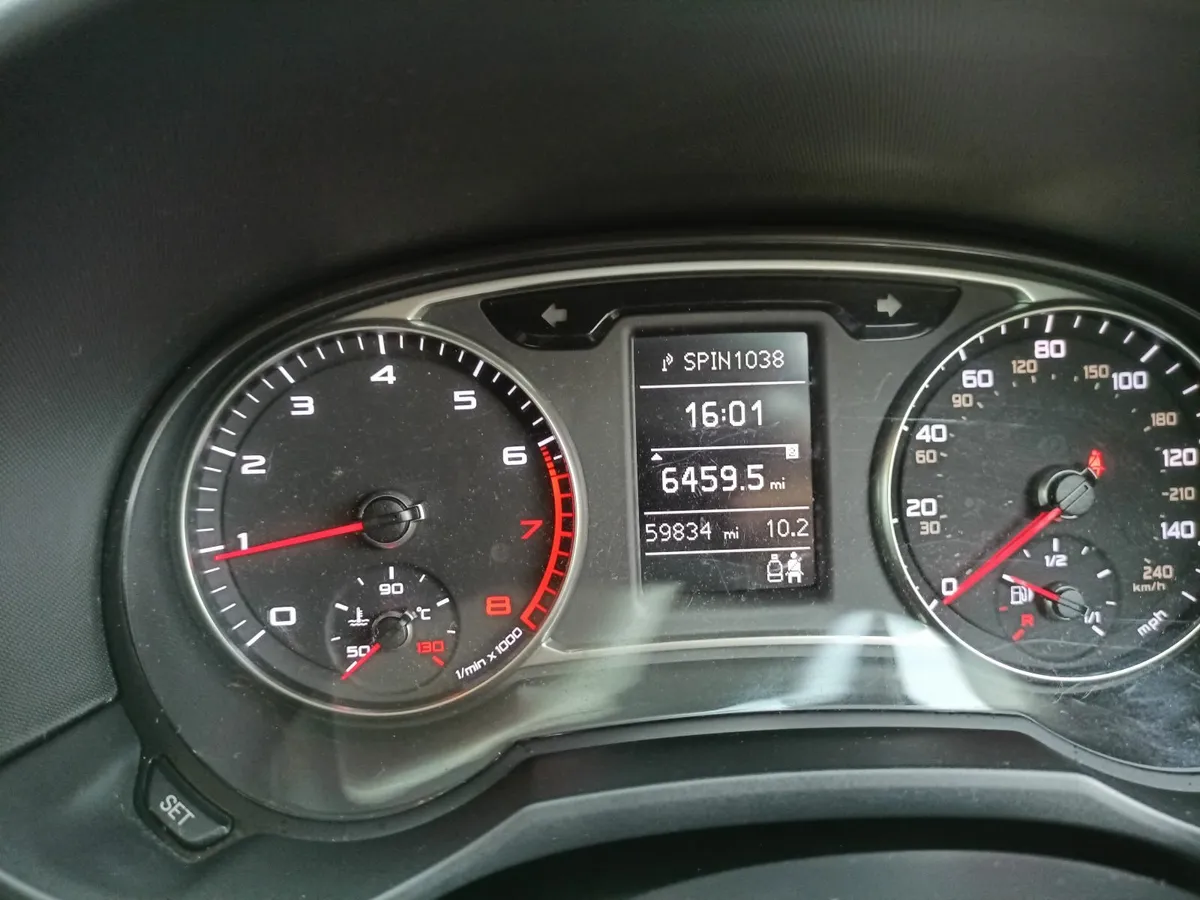 Audi A1 2015 - Image 4