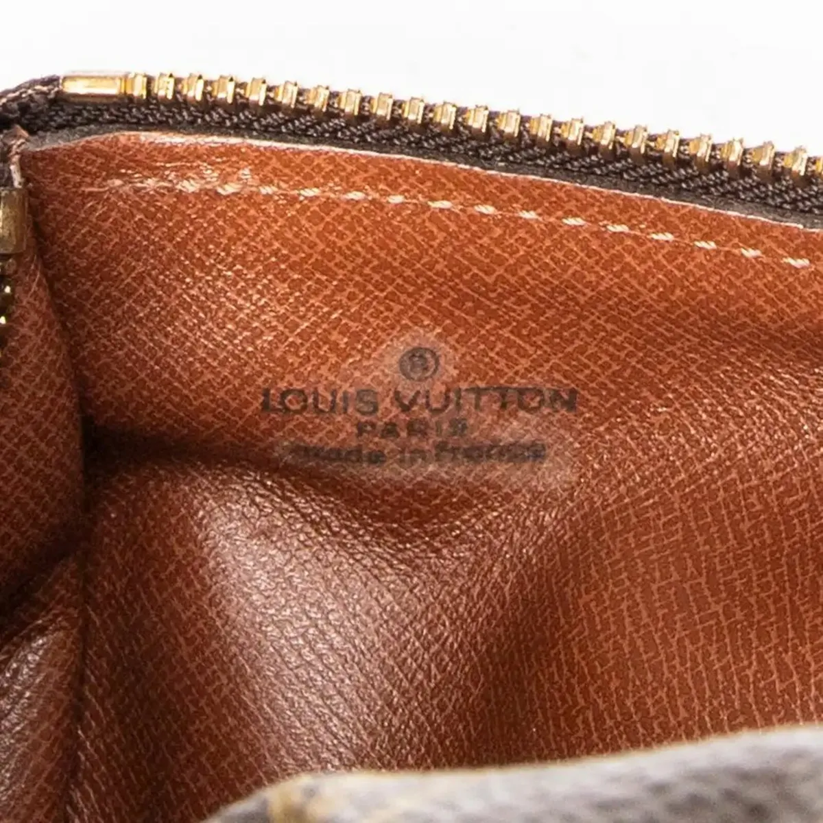 Authentic Louis Vuitton Papillon – Timeless - Image 4