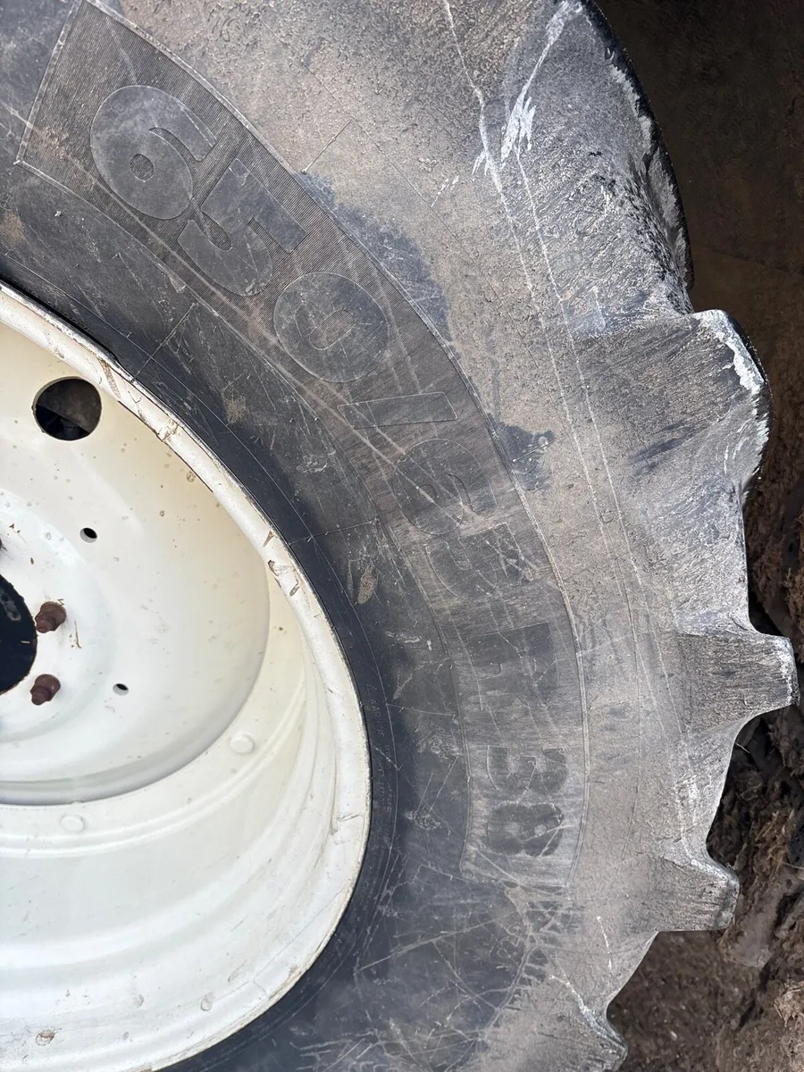 650-65-38 tyres - Image 2