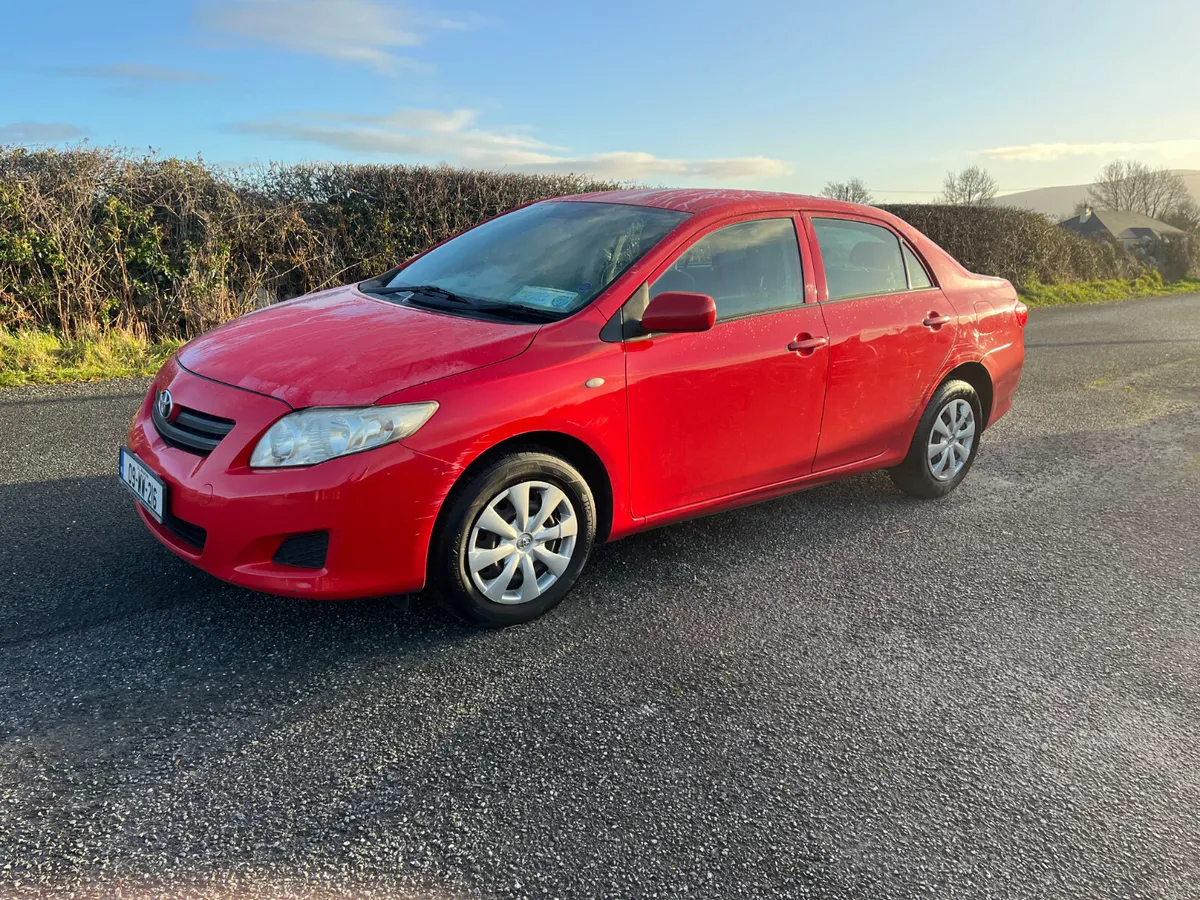 Toyota Corolla 2009 - Image 3