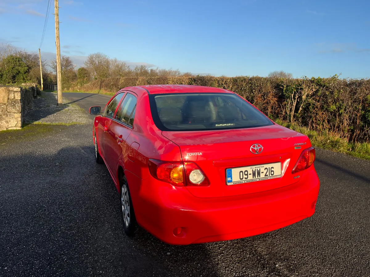 Toyota Corolla 2009 - Image 4
