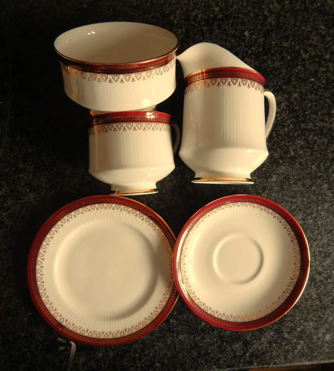 19 Pieces Vintage Paragon China Tea Set & Platter - Image 4