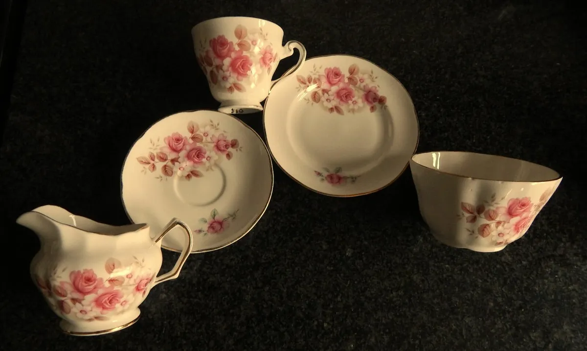 15 Piece Royal Tara Fine Bone China Tea Set - Image 4