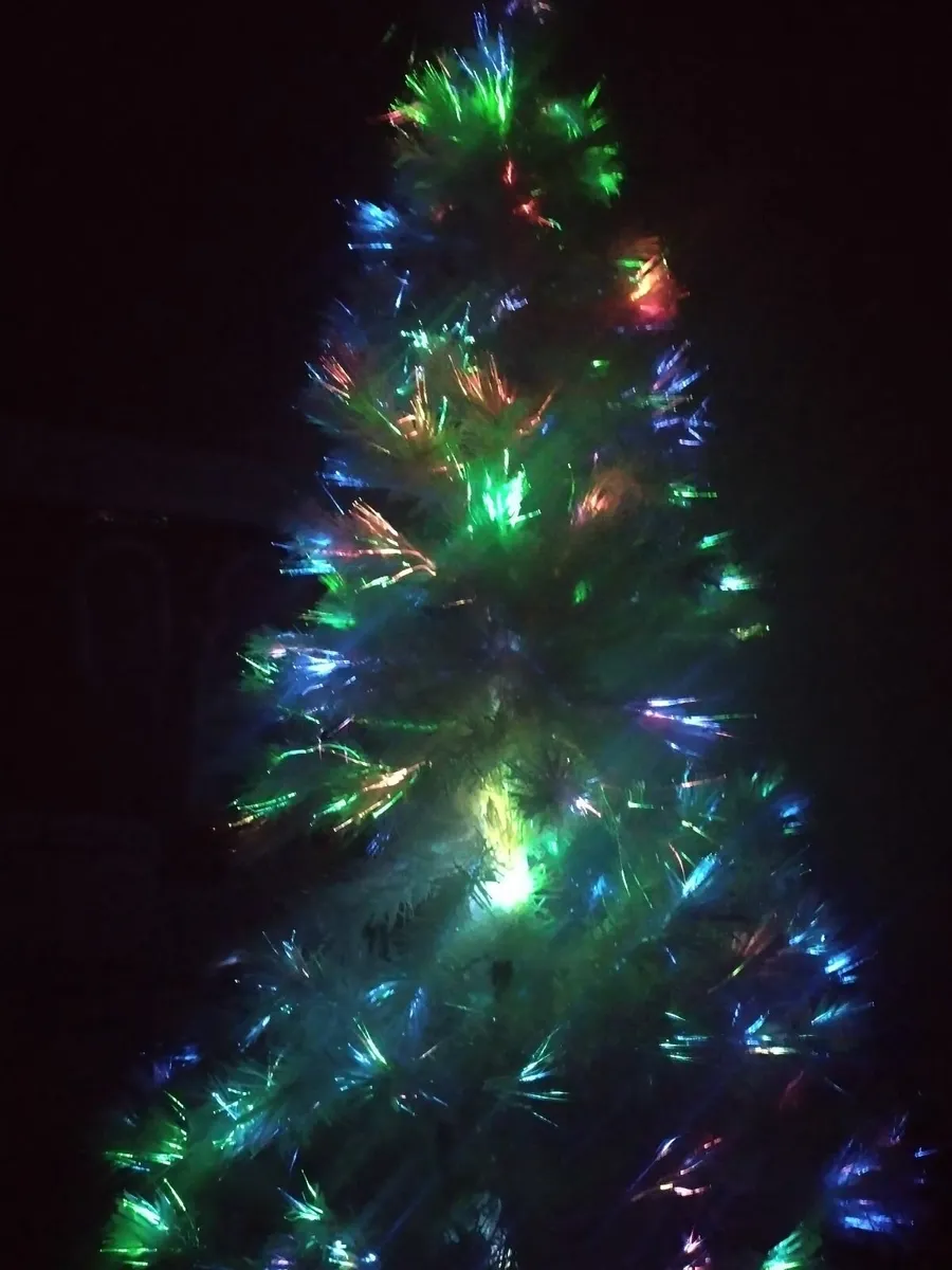 5ft white fibre optic Christmas tree - Image 2