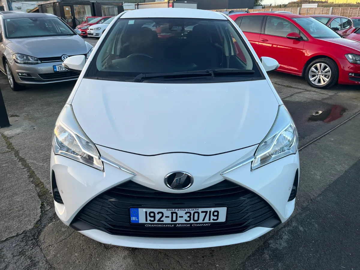 Toyota Vitz 2019, 1.0 5DR AUTO LOW KM HIGH SPEC - Image 2