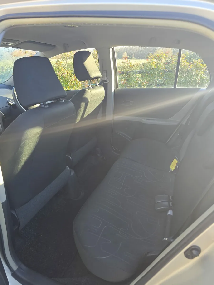 Toyota Yaris - Image 3