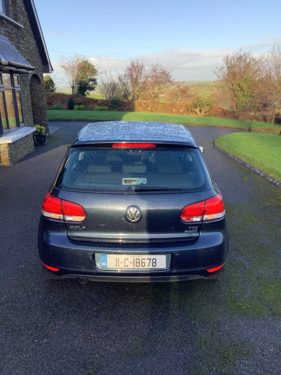 Volkswagen Golf - Image 2