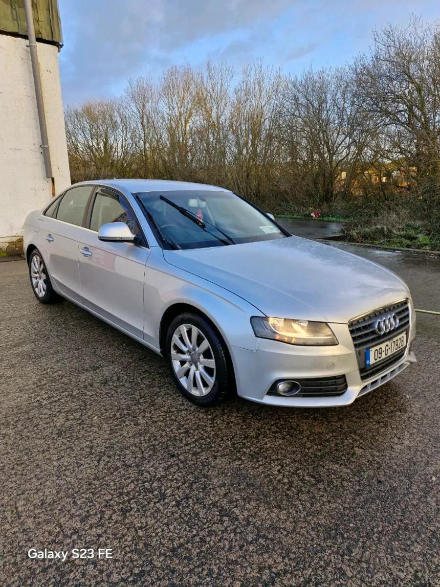 Audi A4 2.0 TDI – 2009 – Manual - Image 1