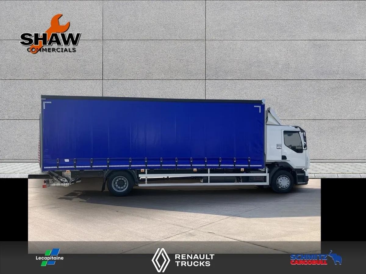 Renault D Wide 18T Curtainsider - Image 4