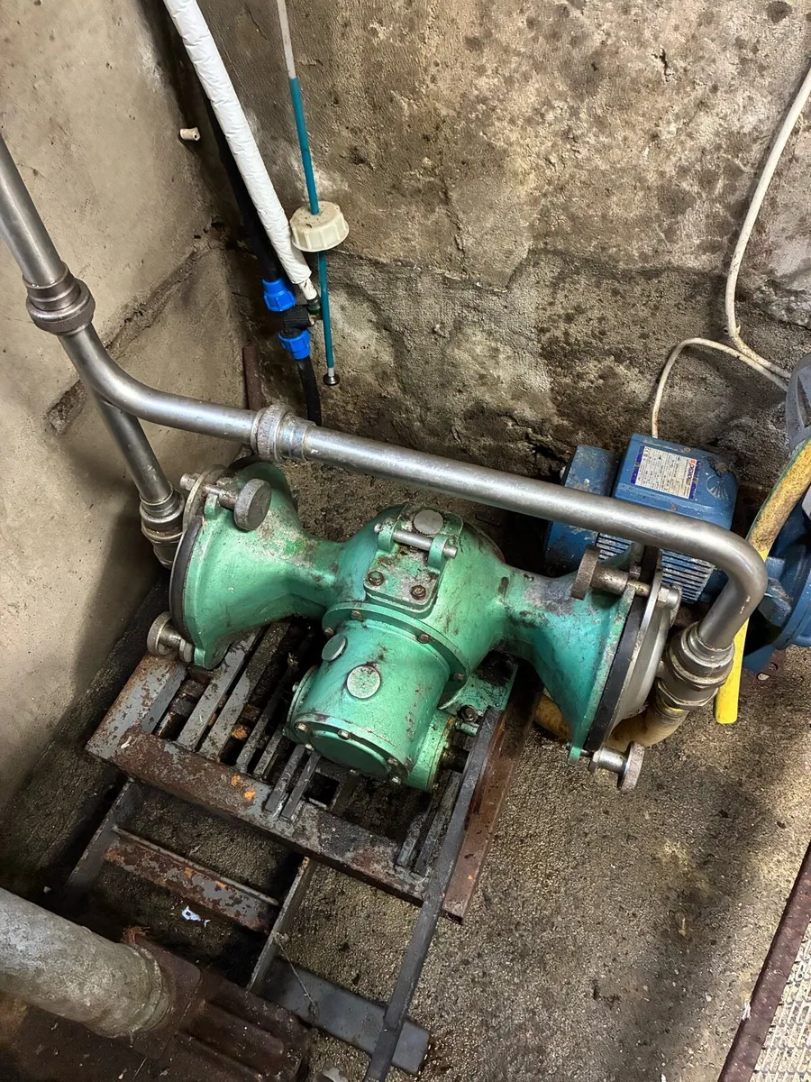 Double diaphragm Milk pump - Image 1