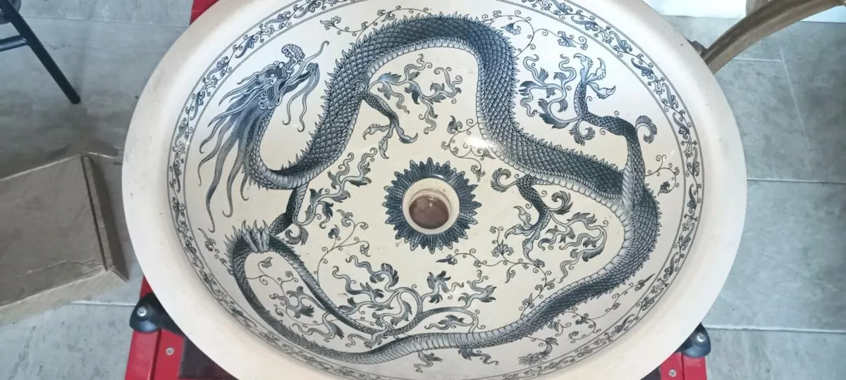 Undermount bathroom sink - Image 3