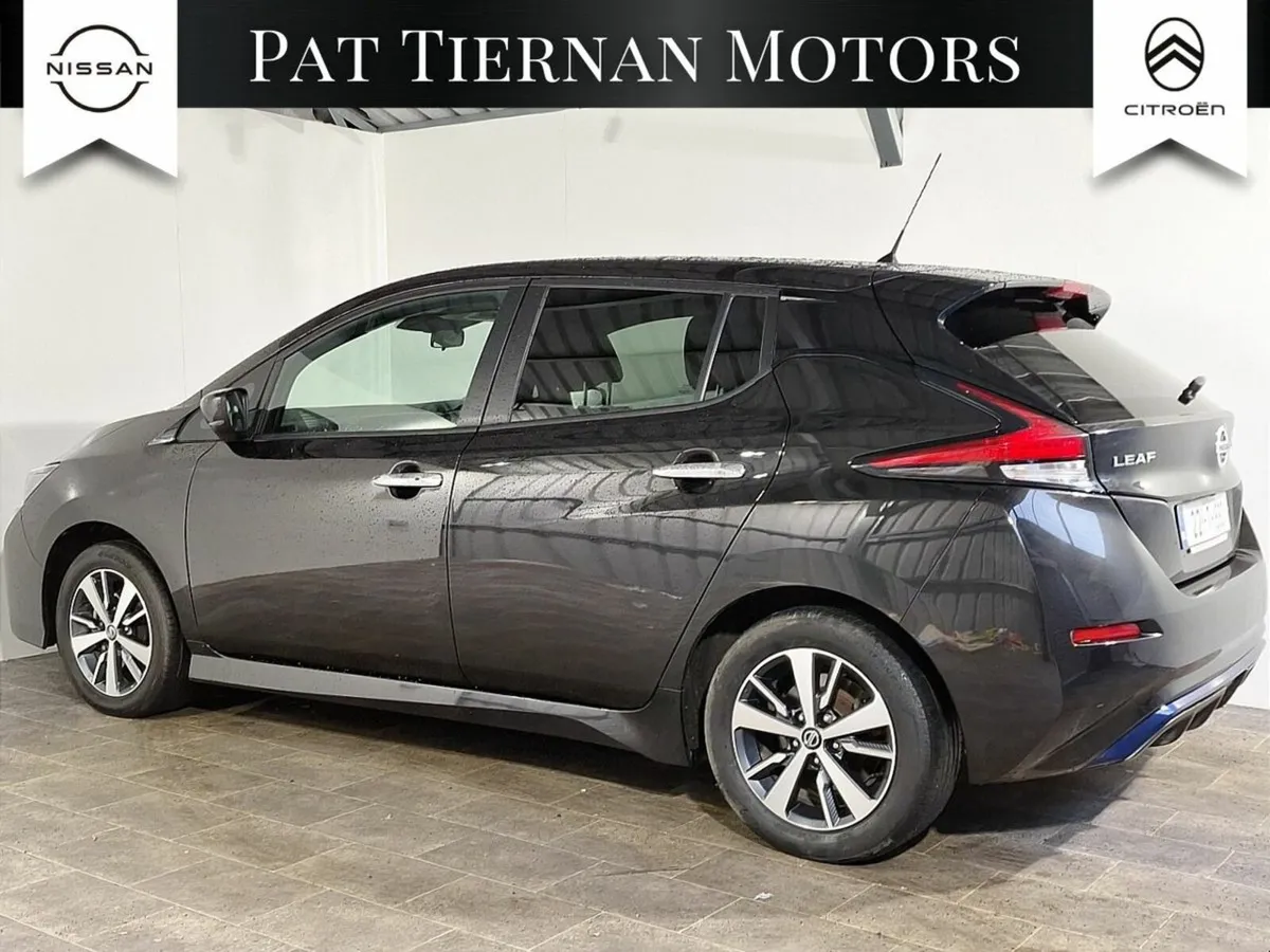 Nissan Leaf Leaf SV 40 kWh - Image 2