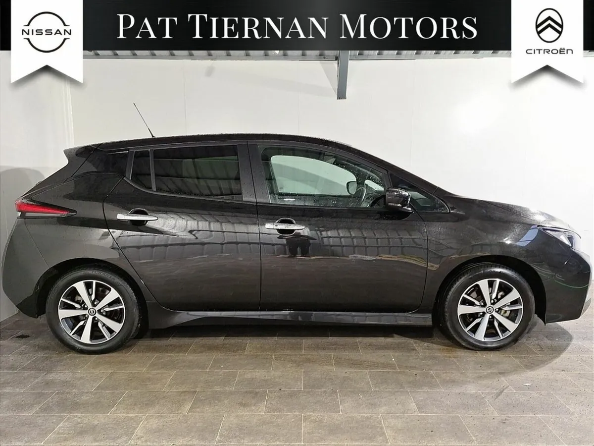 Nissan Leaf Leaf SV 40 kWh - Image 3