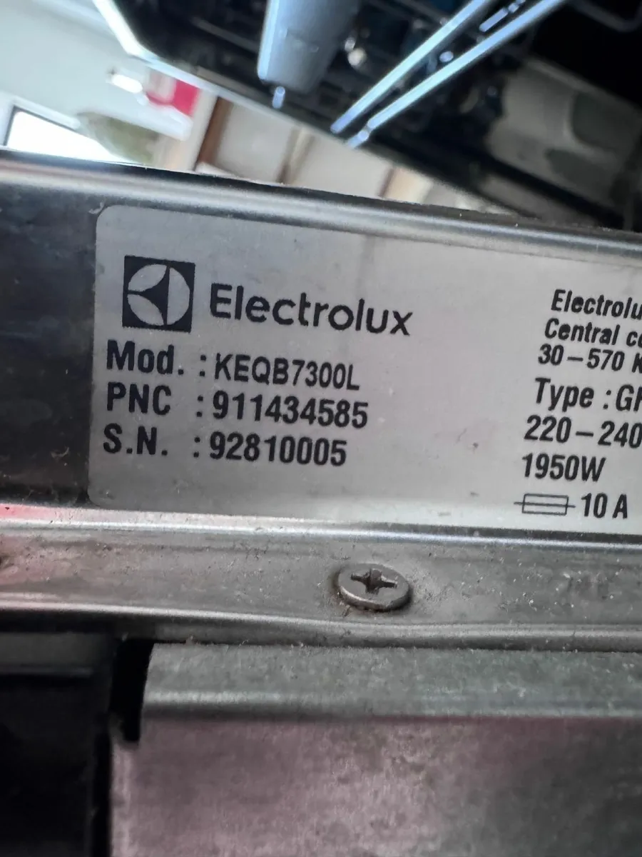 Dishwasher: Electrolux Integrated 600mm - Image 1