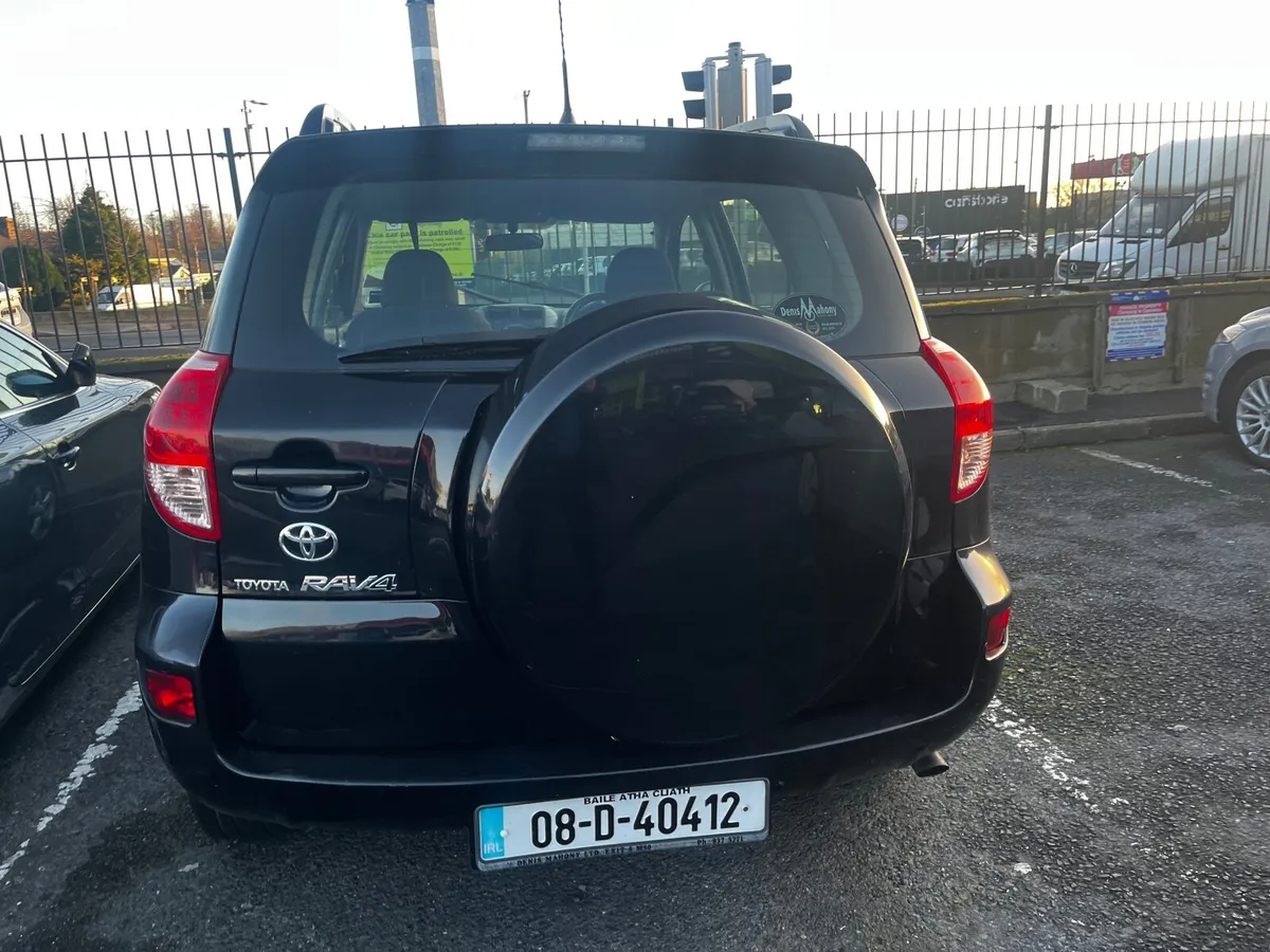 Toyota RAV4 4x4 PETROL - Image 3