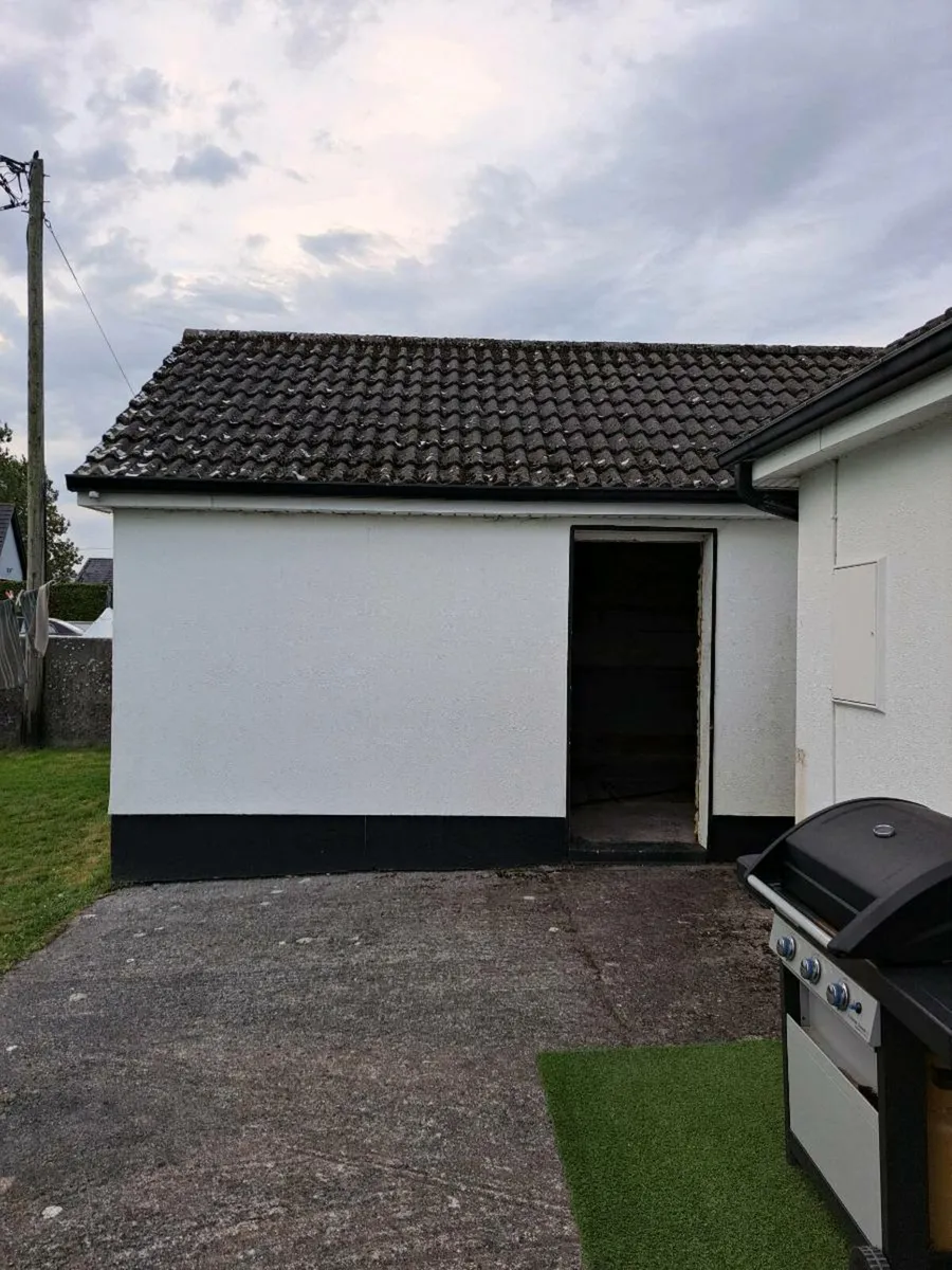 Condron Double Roll Roof Tiles - Image 2